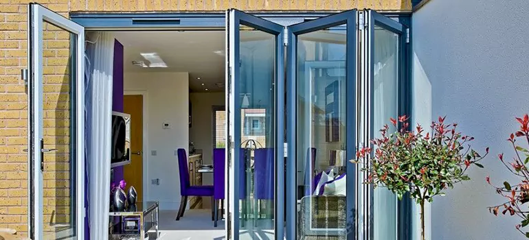 Bifold Door Repairs Near Me in Wesley Chapel, FL